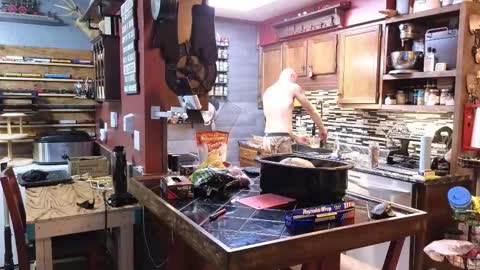 Snapshot of omfgy chatting on November 27, 2025, 5:59 pm Norm online show from November 27, 2025, 5:59 pm