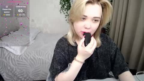 Snapshot of omg_itsperfect chatting on January 7, 2026, 5:10 am Fina online show from January 7, 2026, 5:10 am