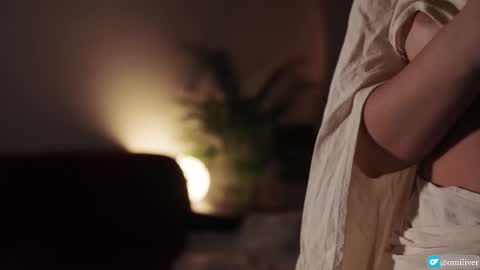    or    online show from November 20, 2025, 6:40 pm