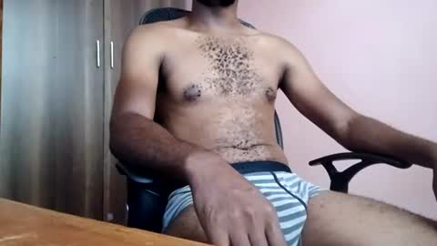 Snapshot of omonene chatting on July 5, 2026, 4:52 am omonene online show from July 5, 2026, 4:52 am