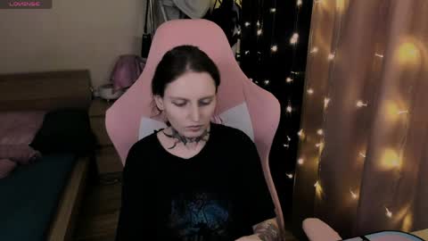 Snapshot of on_yxxx chatting on April 23, 2026, 8:11 pm on_yxxx online show from April 23, 2026, 8:11 pm
