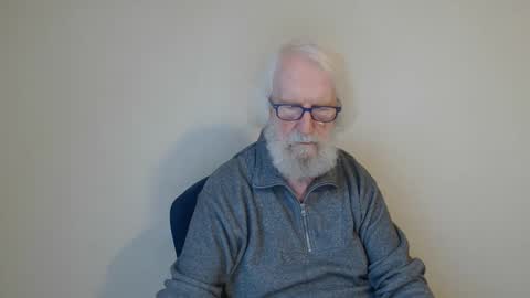 Somewhere over the rainbow online show from February 12, 2025, 7:23 am