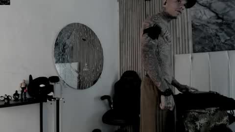 Snapshot of onceagain97_ chatting on April 16, 2026, 7:36 pm ... online show from April 16, 2026, 7:36 pm