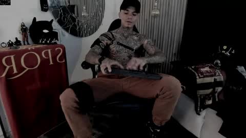 Snapshot of onceagain97_ chatting on April 23, 2026, 8:44 pm ... online show from April 23, 2026, 8:44 pm