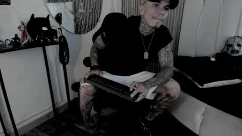 Snapshot of onceagain97_ chatting on May 6, 2026, 10:59 pm ... online show from May 6, 2026, 10:59 pm