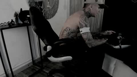 Snapshot of onceagain97_ chatting on May 16, 2026, 8:07 pm ... online show from May 16, 2026, 8:07 pm