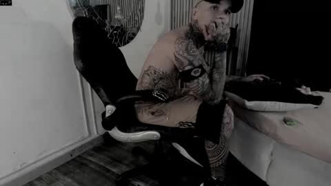 Snapshot of onceagain97_ chatting on May 26, 2026, 9:55 pm ... online show from May 26, 2026, 9:55 pm