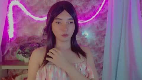 Snapshot of onelesslonelygirl69 chatting on July 14, 2026, 12:46 am KLIER online show from July 14, 2026, 12:46 am