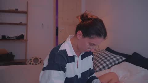 Snapshot of onelittlemermaid chatting on February 27, 2025, 11:15 pm Ariel online show from February 27, 2025, 11:15 pm