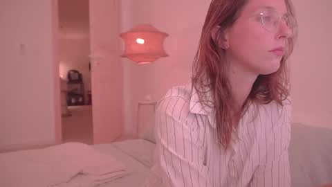 Snapshot of onelittlemermaid chatting on October 4, 2025, 9:57 pm Ariel online show from October 4, 2025, 9:57 pm