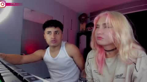 Snapshot of onemore_cum chatting on March 9, 2025, 9:14 pm YIN MIGUEL online show from March 9, 2025, 9:14 pm