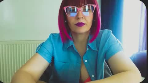 Snapshot of onemoreblonde chatting on April 24, 2026, 11:12 am Nicol online show from April 24, 2026, 11:12 am