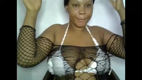 Snapshot of oneofdbestchubbygaloncb chatting on April 28, 2026, 3:50 pm oneofdbestchubbygaloncb online show from April 28, 2026, 3:50 pm