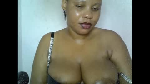 Snapshot of oneofdbestchubbygaloncb chatting on May 29, 2026, 6:28 pm oneofdbestchubbygaloncb online show from May 29, 2026, 6:28 pm