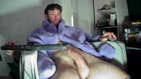 Snapshot of onesieboyx chatting on June 6, 2026, 4:23 pm onesieboyx online show from June 6, 2026, 4:23 pm