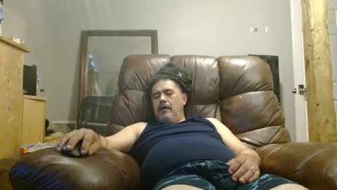 Snapshot of onewayallday chatting on February 26, 2025, 3:19 pm onewaykenny online show from February 26, 2025, 3:19 pm