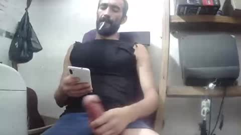 Snapshot of onfirebigman chatting on January 22, 2025, 2:48 am Giorgeo Armani online show from January 22, 2025, 2:48 am