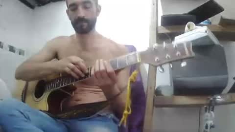 Snapshot of onfirebigman chatting on January 28, 2025, 6:49 pm Giorgeo Armani online show from January 28, 2025, 6:49 pm