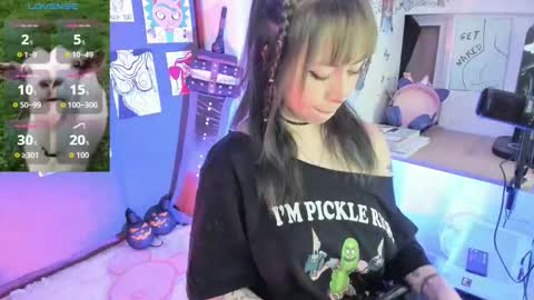 Snapshot of oni_dakotta chatting on October 17, 2025, 11:35 am oni_dakotta online show from October 17, 2025, 11:35 am