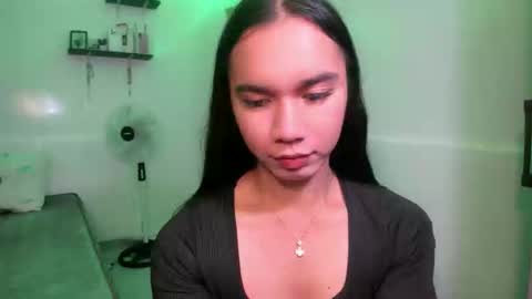 Snapshot of onicka_iha chatting on April 11, 2026, 6:34 pm Alexa online show from April 11, 2026, 6:34 pm