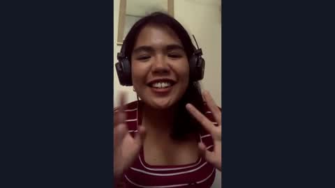 Sophia online show from April 6, 2026, 5:41 am