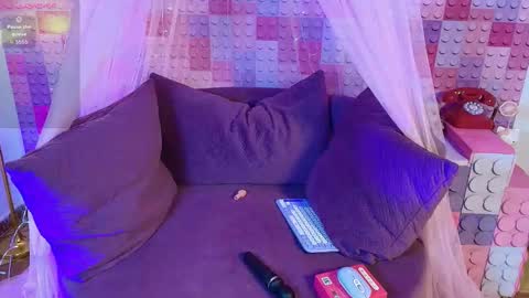 Snapshot of only_kattye chatting on December 16, 2025, 3:11 am Heidy Carmona online show from December 16, 2025, 3:11 am