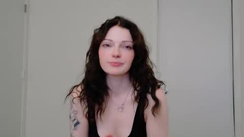 Audrey online show from June 3, 2026, 1:08 am