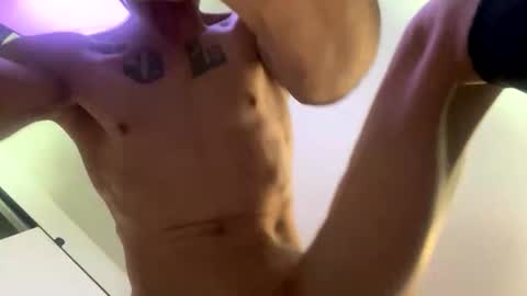 onlylatinasanal online show from December 18, 2025, 7:53 pm