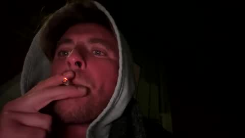 onlyloveyoutwice2016 online show from April 12, 2026, 1:10 am