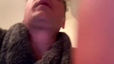 onlyloveyoutwice2016 online show from April 16, 2026, 10:12 pm