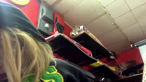 onlyoralllee online show from December 14, 2024, 9:24 pm