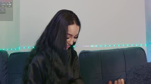 Xandra online show from December 6, 2024, 9:10 am