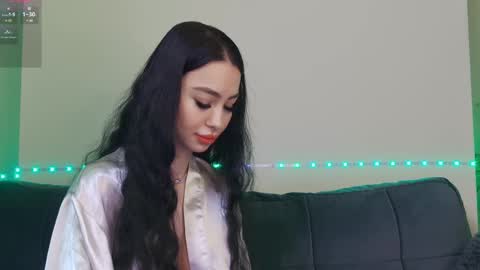 Xandra online show from February 14, 2025, 8:42 am