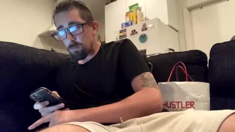 Snapshot of onthecumup69 chatting on May 14, 2026, 12:56 pm onthecumup69 online show from May 14, 2026, 12:56 pm
