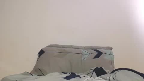 Snapshot of onzas_ chatting on October 29, 2025, 4:53 pm onzas_ online show from October 29, 2025, 4:53 pm