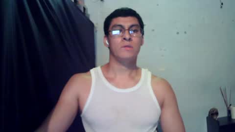 oomaurooo online show from July 8, 2026, 5:56 am
