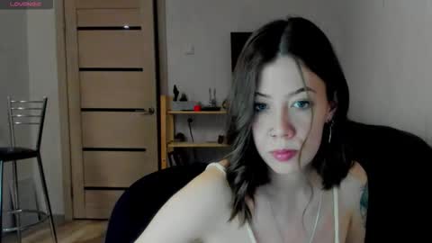 Snapshot of oops_britney chatting on January 15, 2026, 8:01 pm Britney online show from January 15, 2026, 8:01 pm