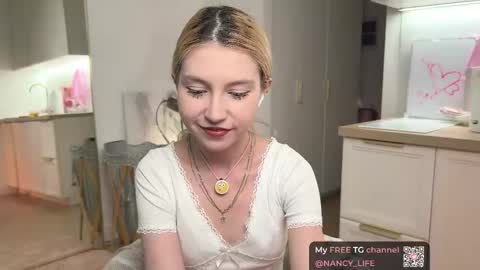 Snapshot of oops_my_english chatting on January 14, 2026, 7:19 pm Nancy online show from January 14, 2026, 7:19 pm