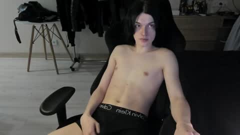 Bella and John online show from June 3, 2026, 8:14 pm