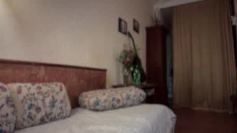 Snapshot of oralhistory chatting on September 25, 2025, 5:33 am Hi3 Im Marko and my GF Lily online show from September 25, 2025, 5:33 am