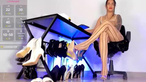 Snapshot of orianaflores chatting on September 24, 2025, 9:29 pm You can call me Sussana online show from September 24, 2025, 9:29 pm