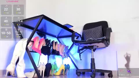 Snapshot of orianaflores chatting on October 24, 2025, 11:12 pm You can call me Sussana online show from October 24, 2025, 11:12 pm