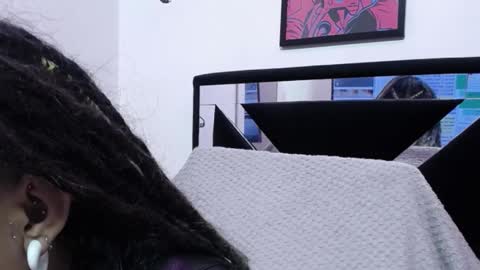 Snapshot of orianna_bodmod chatting on December 6, 2024, 8:59 am ORIANNA online show from December 6, 2024, 8:59 am