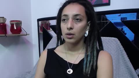 Snapshot of orianna_bodmod chatting on December 14, 2024, 11:50 am ORIANNA online show from December 14, 2024, 11:50 am