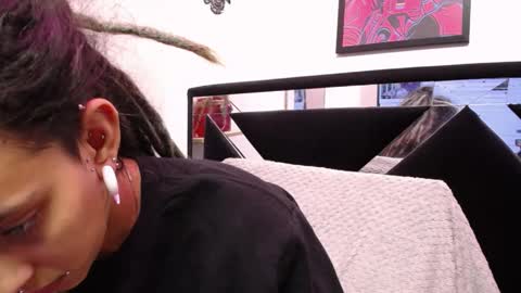 Snapshot of orianna_bodmod chatting on January 3, 2025, 4:22 am ORIANNA online show from January 3, 2025, 4:22 am