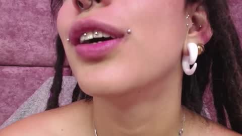 Snapshot of orianna_bodmod chatting on February 22, 2025, 9:01 am ORIANNA online show from February 22, 2025, 9:01 am