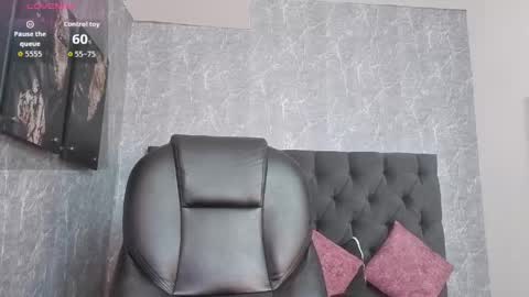 Snapshot of orion__smith chatting on April 24, 2026, 10:34 pm Orion online show from April 24, 2026, 10:34 pm