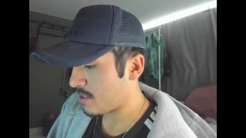 Snapshot of orlok19_ chatting on July 10, 2026, 8:33 pm orlok19_ online show from July 10, 2026, 8:33 pm