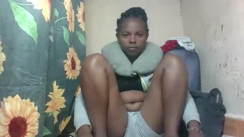 ornettee online show from October 8, 2025, 9:01 pm