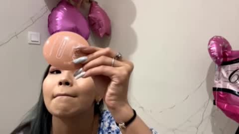 Angel online show from October 24, 2025, 12:01 pm